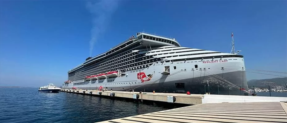 Bodrum'a Resilient Lady yolcu gemisiyle 1361 turist geldi