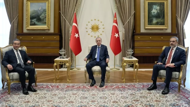Çin Dışişleri Bakanı Wang Ankara’da Erdoğan ve Fidan’la görüştü