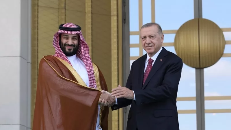 Erdoğan ekonomiye taze para arayışıyla Körfez Arap ülkelerine gidiyor