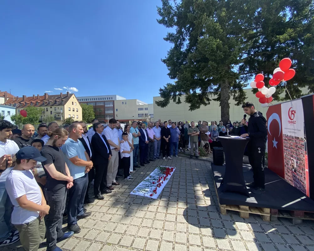 Nürnberg DİTİB Eyüp Sultan Camisinde 15 Temmuz şehitleri anıldı