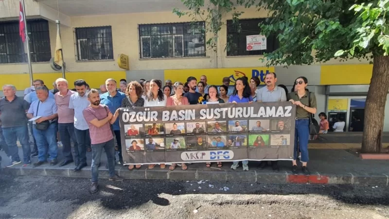 Kürt gazeteciler 13 ay sonra hakim karşısına çıkıyor