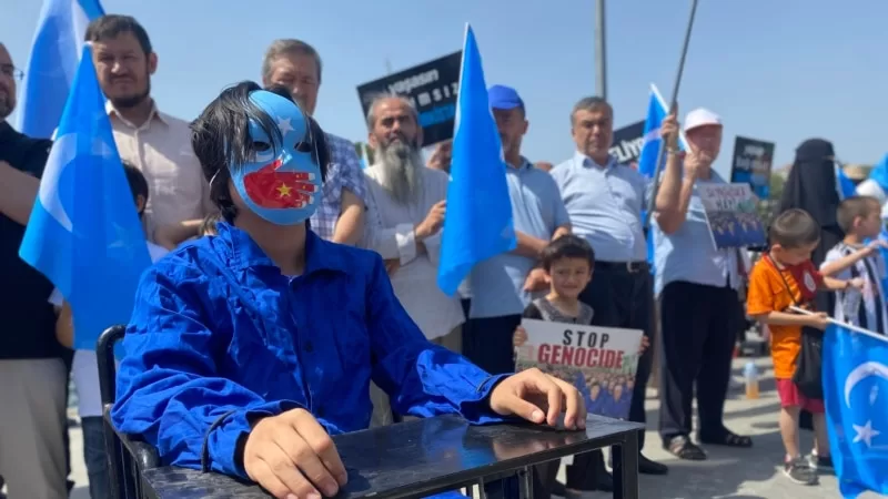 Uygurlar Çin Dışişleri Bakanı Wang Yi’nin Türkiye ziyaretinden rahatsız