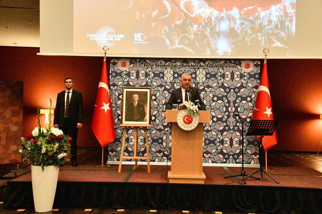 Berlin`de 15 Temmuz şehitleri törenlerle anıldı