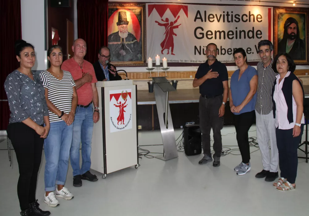 Nürnberg Alevi Kültür Merkezi- Cemevi’nde aşure lokması paylaşıldı