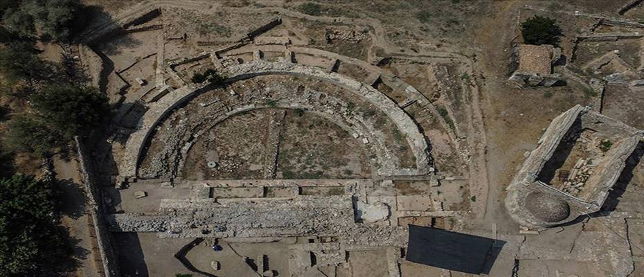 Kelenderis Antik Kenti'nde yaklaşık 2 bin 300 yıllık tanrıça Hekate figürü bulundu