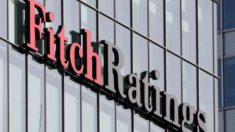 Kredi derecelendirme kuruluşu Fitch Amerika'nın kredi notunu AAA'dan AA+'ya düşürdü