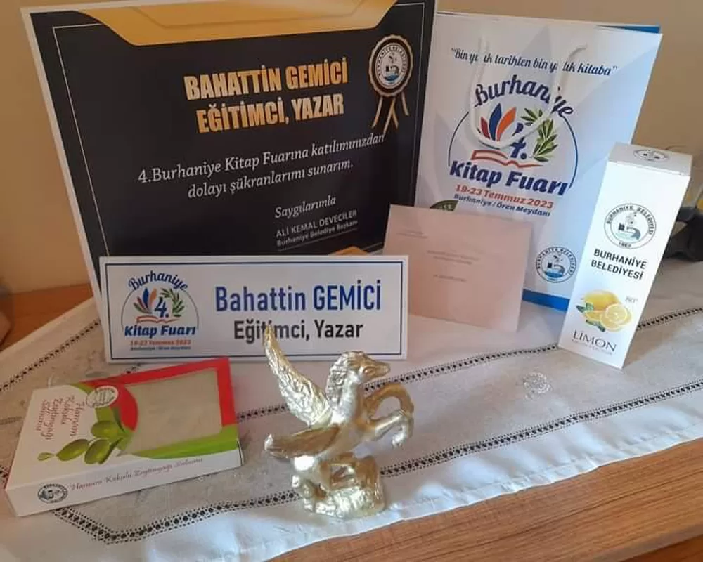 “Çocuklarımıza kitap okuma alışkanlığı kazandıralım”