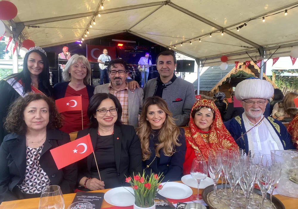 Nürnberg`de 1001 Gece Masalları gibi Türk Akşamı yaşandı