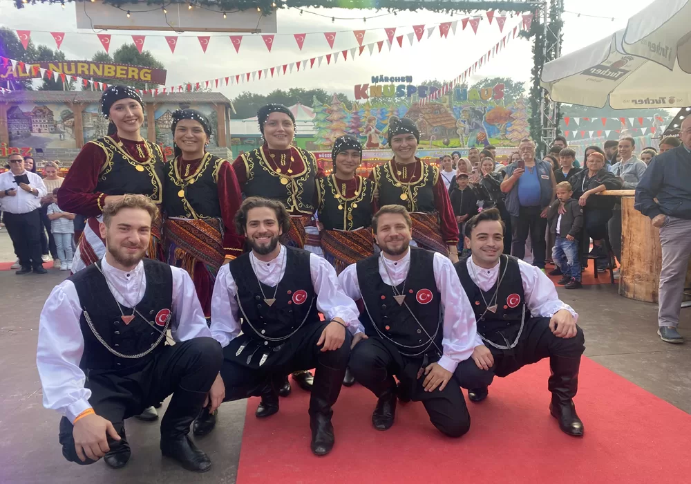 Nürnberg`de 1001 Gece Masalları gibi Türk Akşamı yaşandı