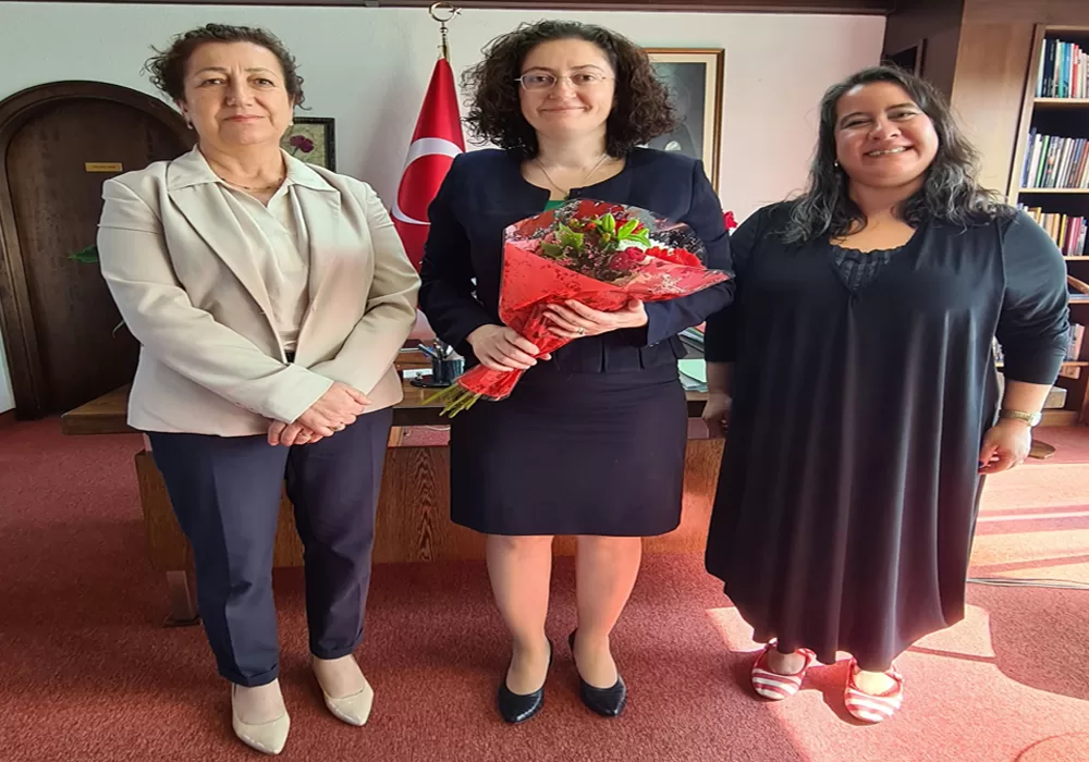 Nürnberg Başkonsolosluğu kadın diplomatlara emanet