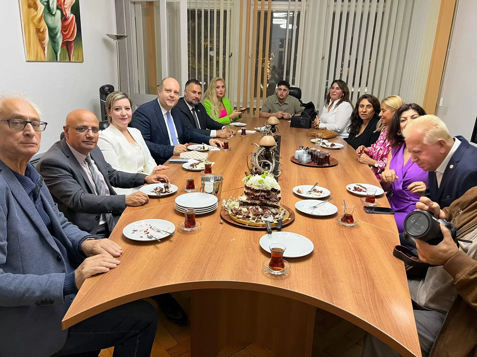 TDU`dan Başkonsolos Yücekök’e muhteşem veda töreni