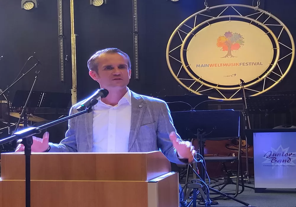 “Dostluk ve dayanışmanın festivali “müziğin gücünü gösterdi