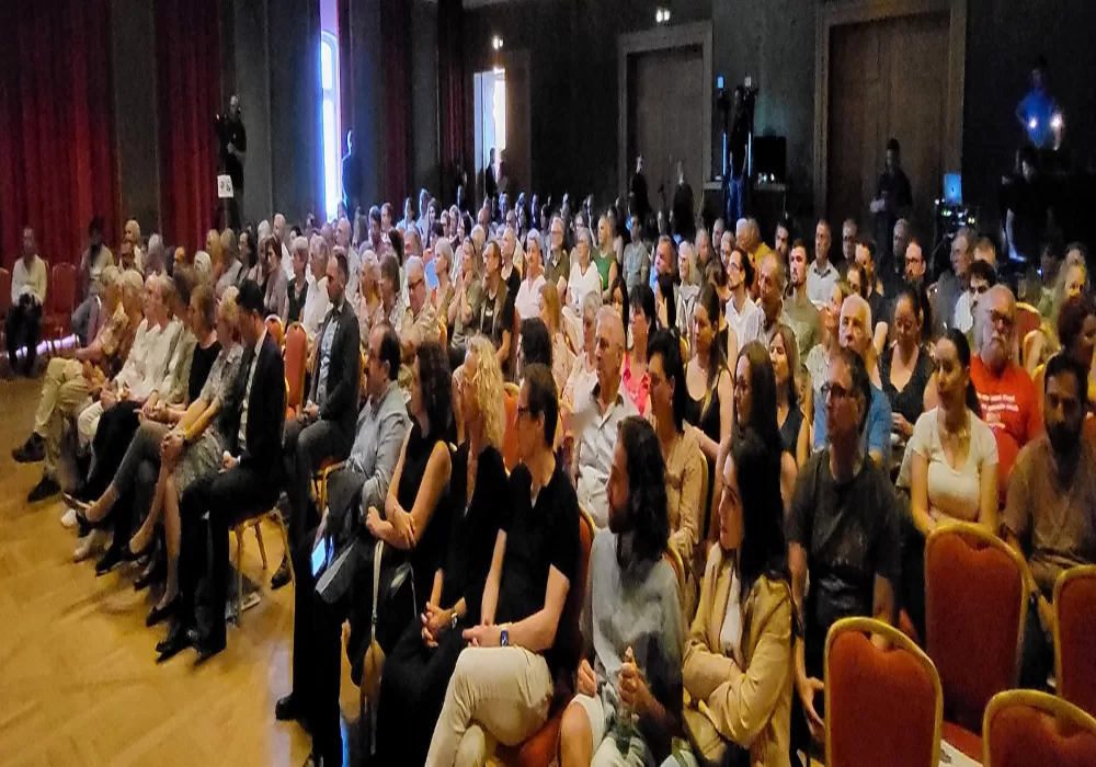 “Dostluk ve dayanışmanın festivali “müziğin gücünü gösterdi
