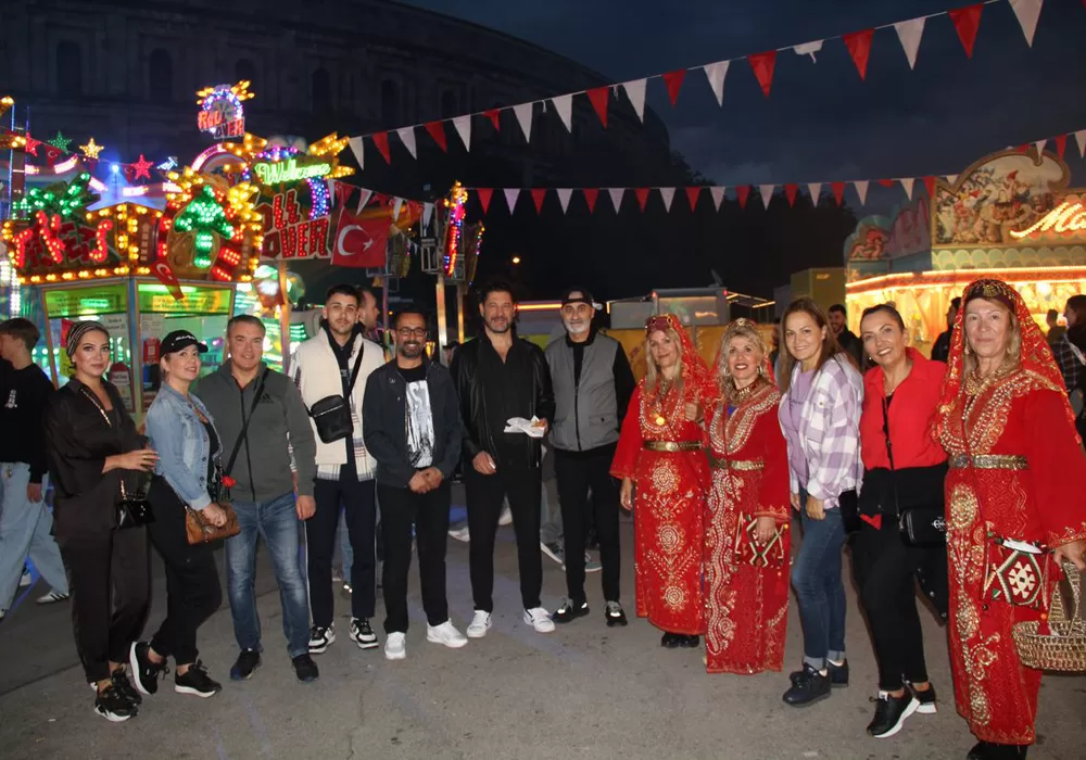 Nürnberg`de 1001 Gece Masalları gibi Türk Akşamı yaşandı