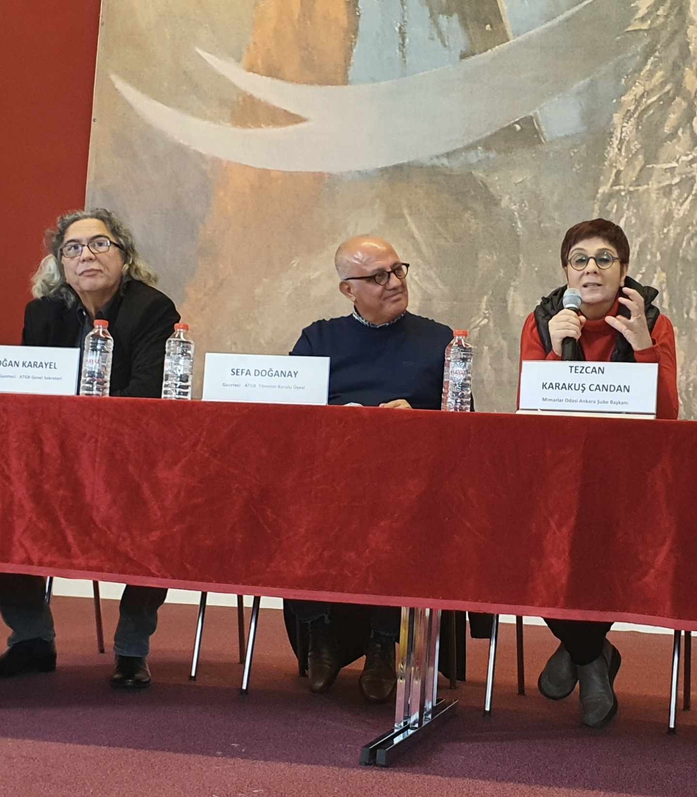 Cumhuriyeti sonsuza dek yaşatacağız