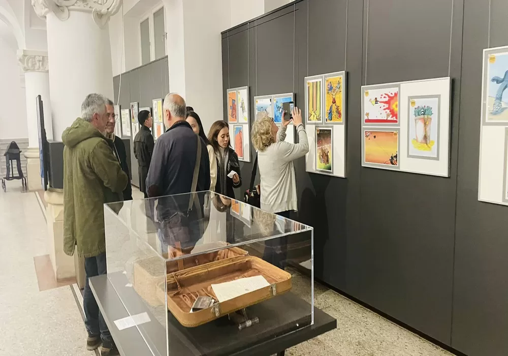 Hamburg`da açılan "60. Yıl Göç Karikatür Sergisi" büyük ilgi gördü