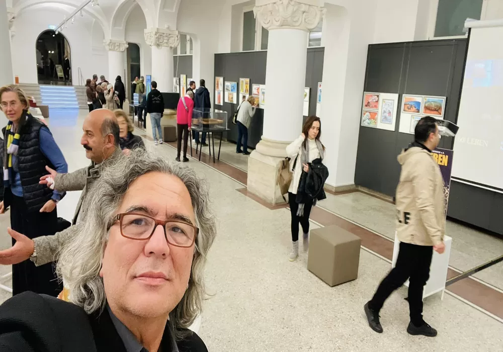 Hamburg`da açılan "60. Yıl Göç Karikatür Sergisi" büyük ilgi gördü