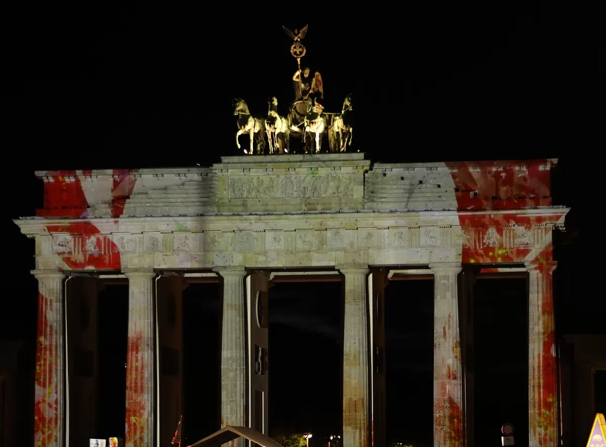 Berlin'de ışık festivali başladı