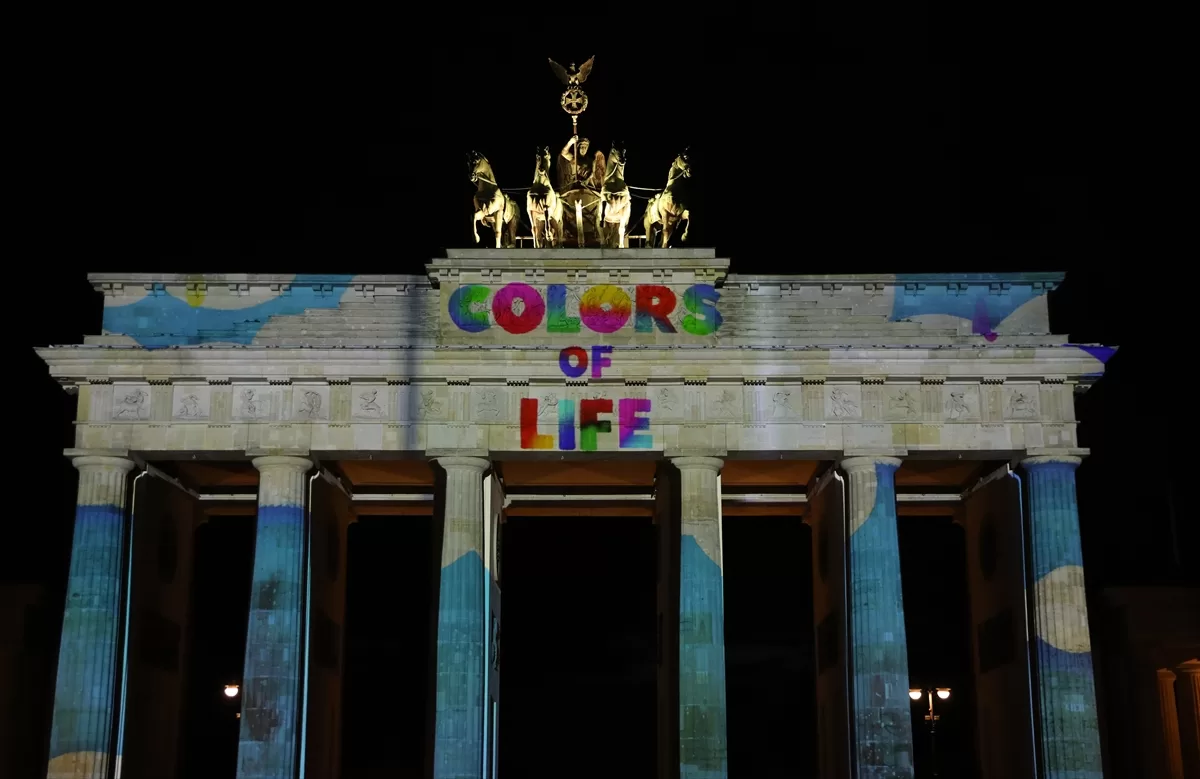 Berlin'de ışık festivali başladı