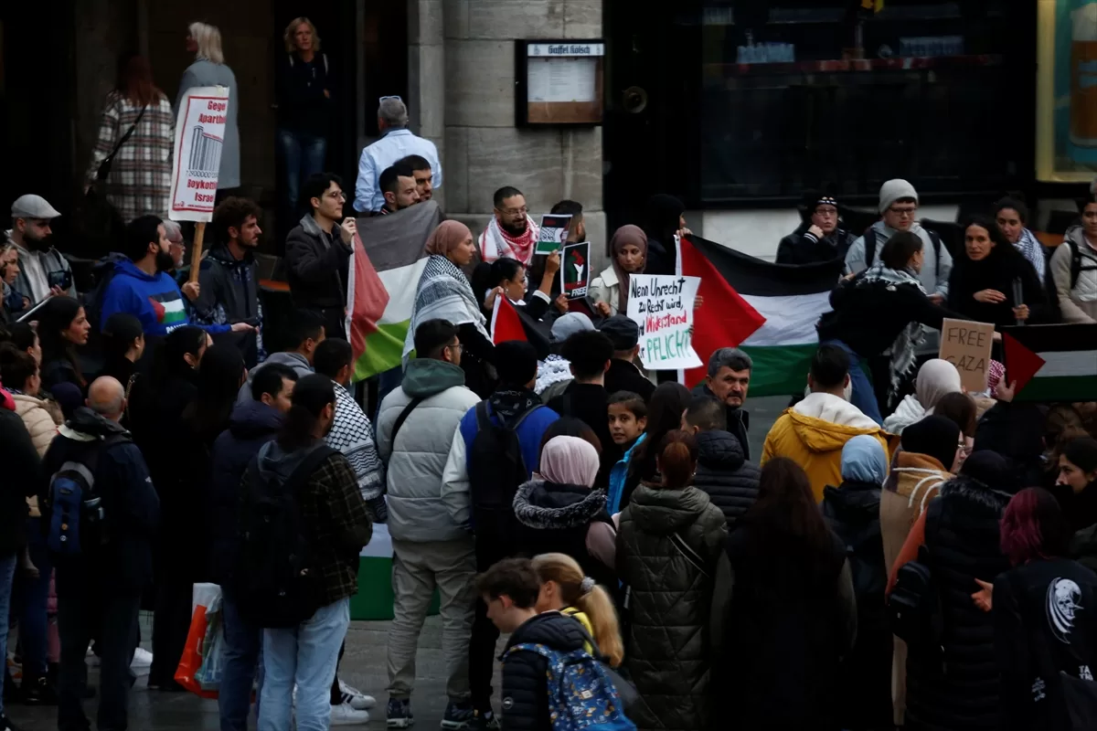 Köln'de Filistin halkı ile dayanışma gösterisi düzenlendi