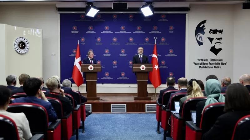 Filistin devletinin bir parçası ve devlet sisteminde siyasal parti olan Hamas'ı terör örgütü olarak tanımadığımızı söyledik