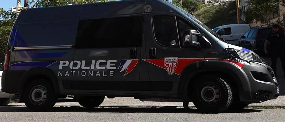 Fransa'da 4 havalimanı bomba ihbarı nedeniyle boşatıldı