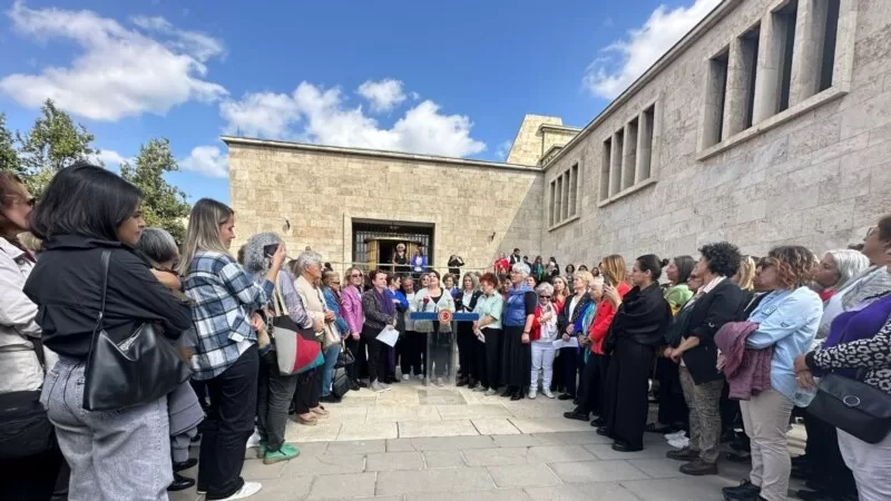 Kadınlar Meclis’ten muhalefete seslendi: “Anayasa oyununa ortak olmayın”