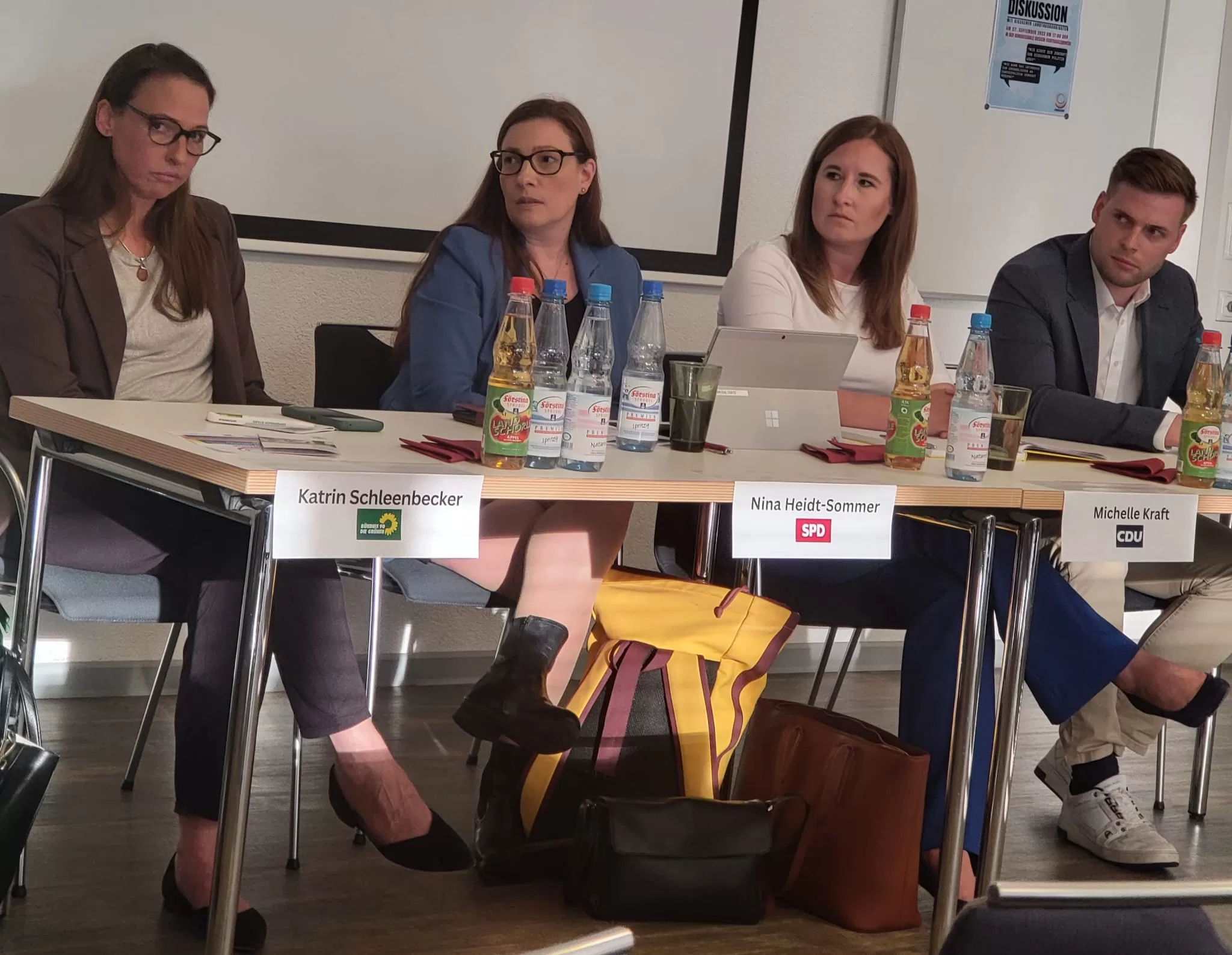 Demokrasiyi yaşatmak için herkes oyunu kullanmalı