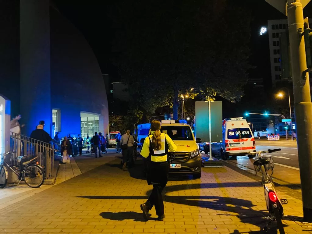 Bomba imhası için tahliye edilen sakinlere DİTİB Camisi ev sahipliği yapıyor