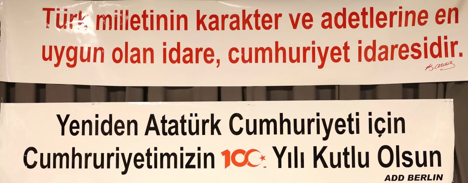 Tarihi konuşma ayakta alkışlandı
