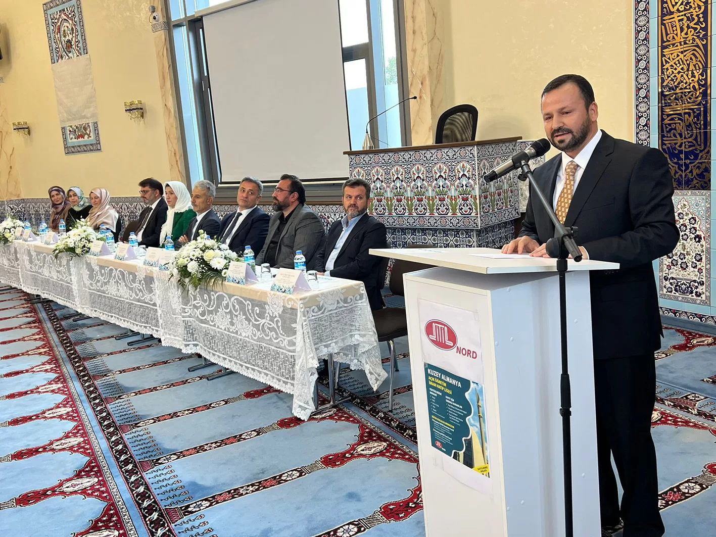 Hamburg’da ilk İmam Hatip Lisesi açıldı