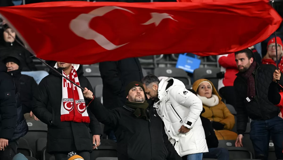 Türkiye deplasmanda Almanya'yı 3-2 mağlup etti