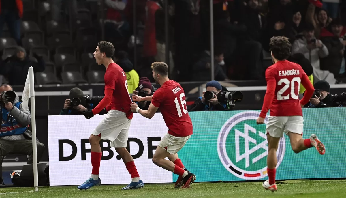 Türkiye deplasmanda Almanya'yı 3-2 mağlup etti