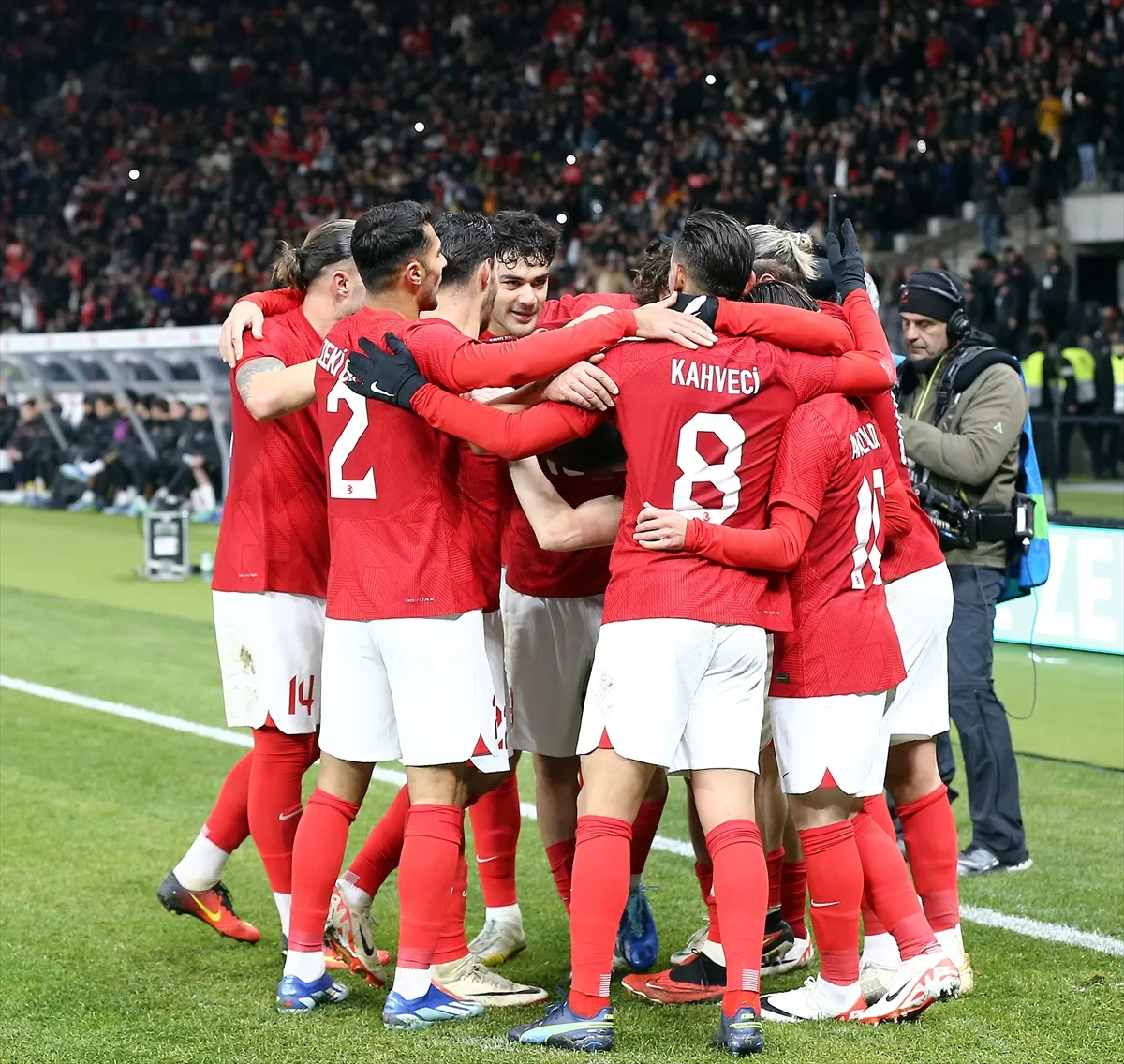 Türkiye deplasmanda Almanya'yı 3-2 mağlup etti
