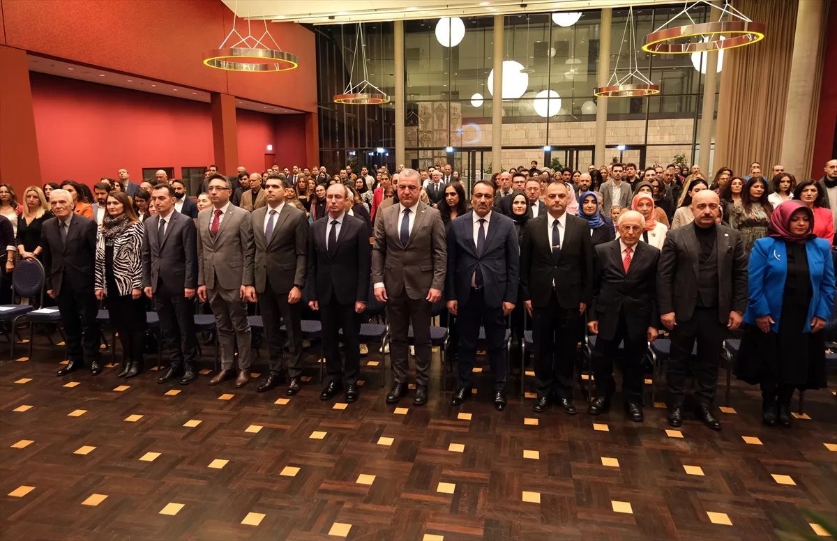 Berlin`de 24 Kasım Öğretmenler Günü kutlandı