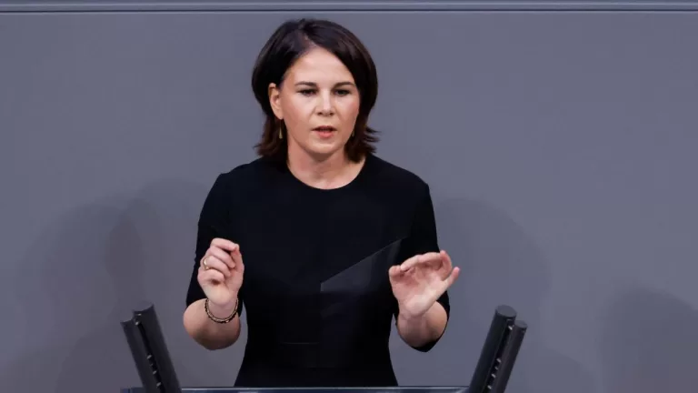 “İsrail Başbakanı yerleşimci şiddetini kınamalı”
