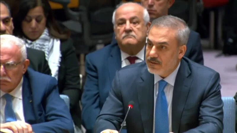 Fidan: ‘’İsrail savaş suçu işliyor’’