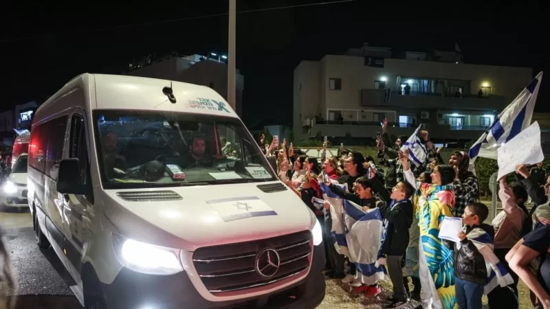 Gazze’de 4 günlük geçici ateşkes 2 gün daha uzatıldı
