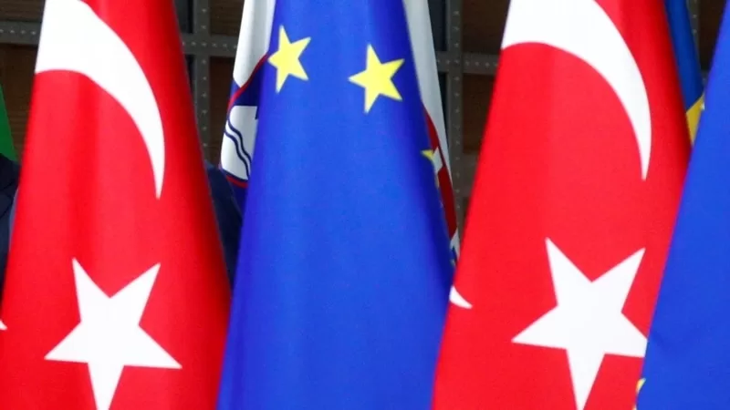 “Gümrük Birliği ve vize kolaylığı” yine Kıbrıs şartına bağlandı