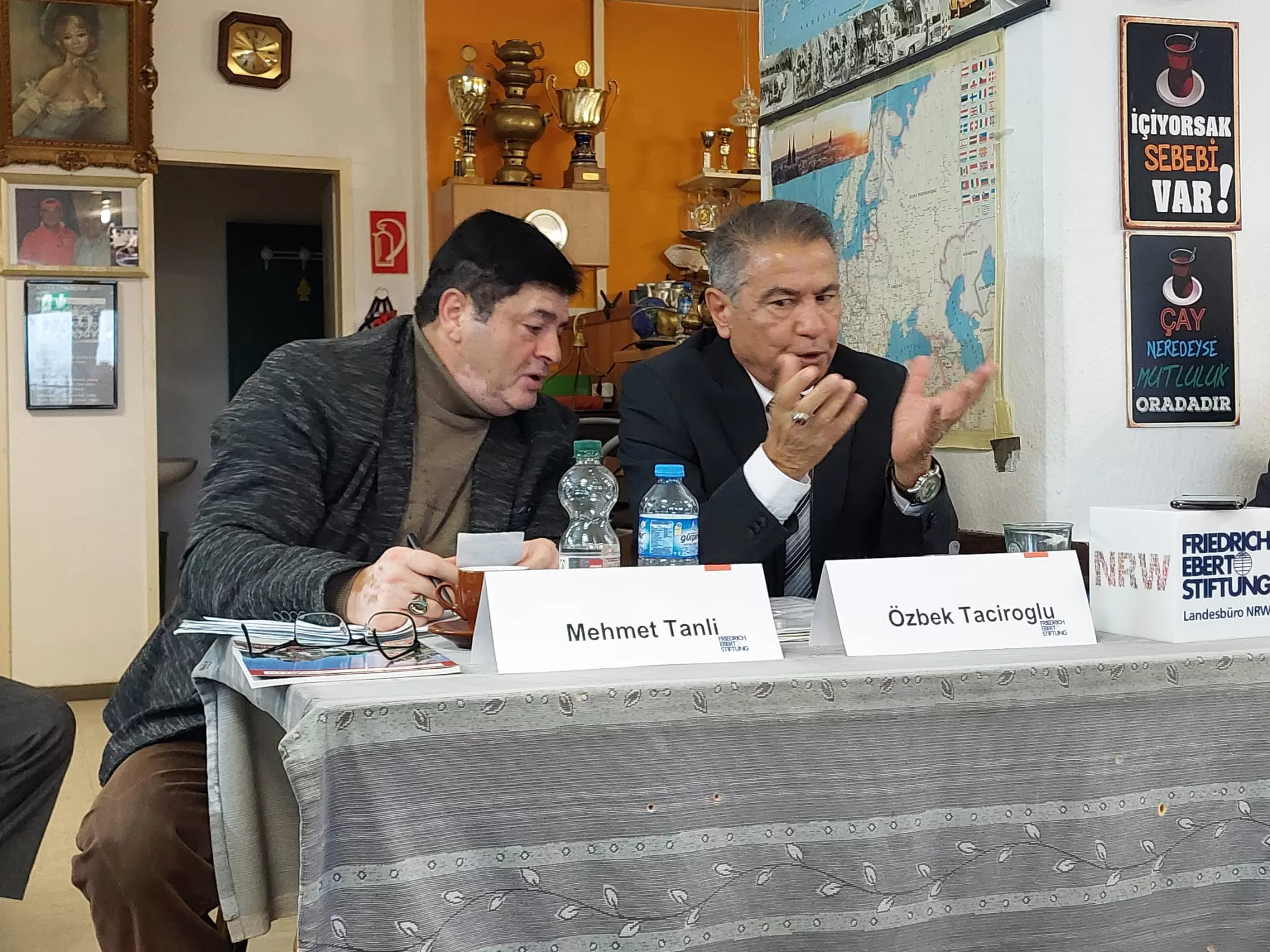Türk Emekliler hakları konusunda bilgilendirildi
