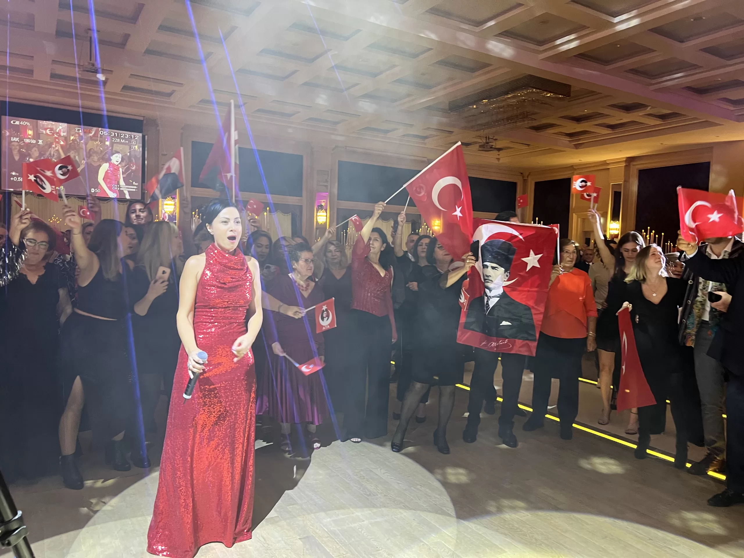 CHP Berlin Birliği Cumhuriyet`in 100. Yılını bir balo ile kutladı