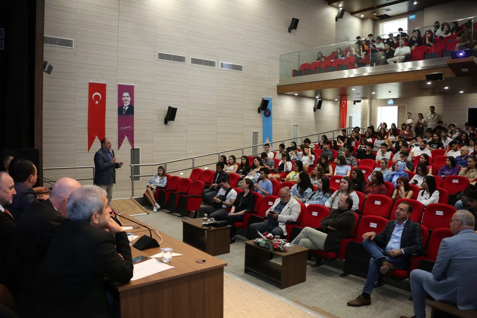 Nürnberg basın heyeti Akdeniz Üniversitesi’nde