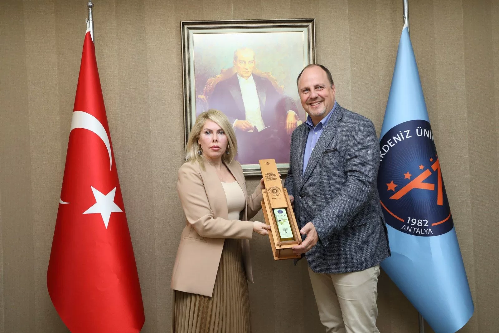 Nürnberg basın heyeti Akdeniz Üniversitesi’nde
