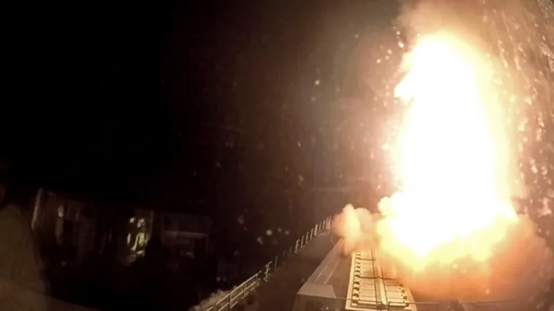 ABD ordusu Kızıldeniz üzerinde 14 insansız hava aracını etkisiz hale getirdi