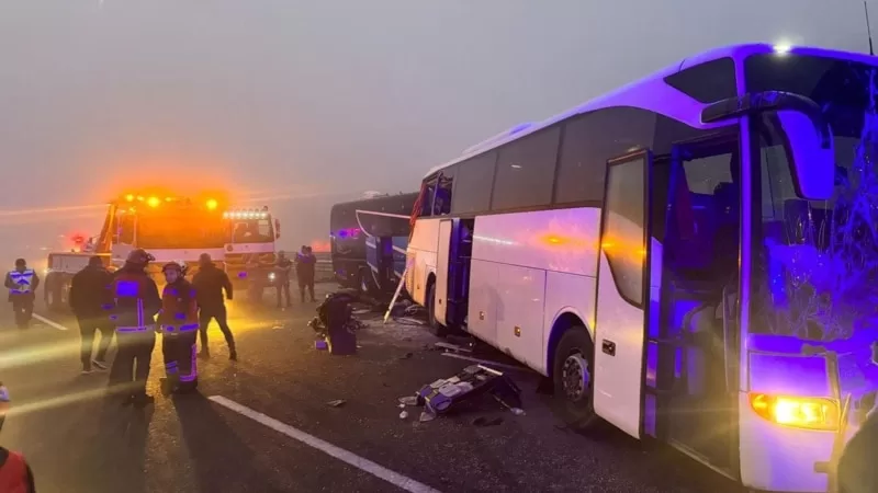 Kuzey Marmara Otoyolu’nda zincirleme trafik kazası: 11 ölü, 59 yaralı