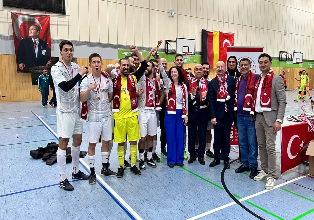 Nürnberg’de 100. Yıl Atatürk ve Cumhuriyet Kupası Schweinfurt Türkiyemspor’un