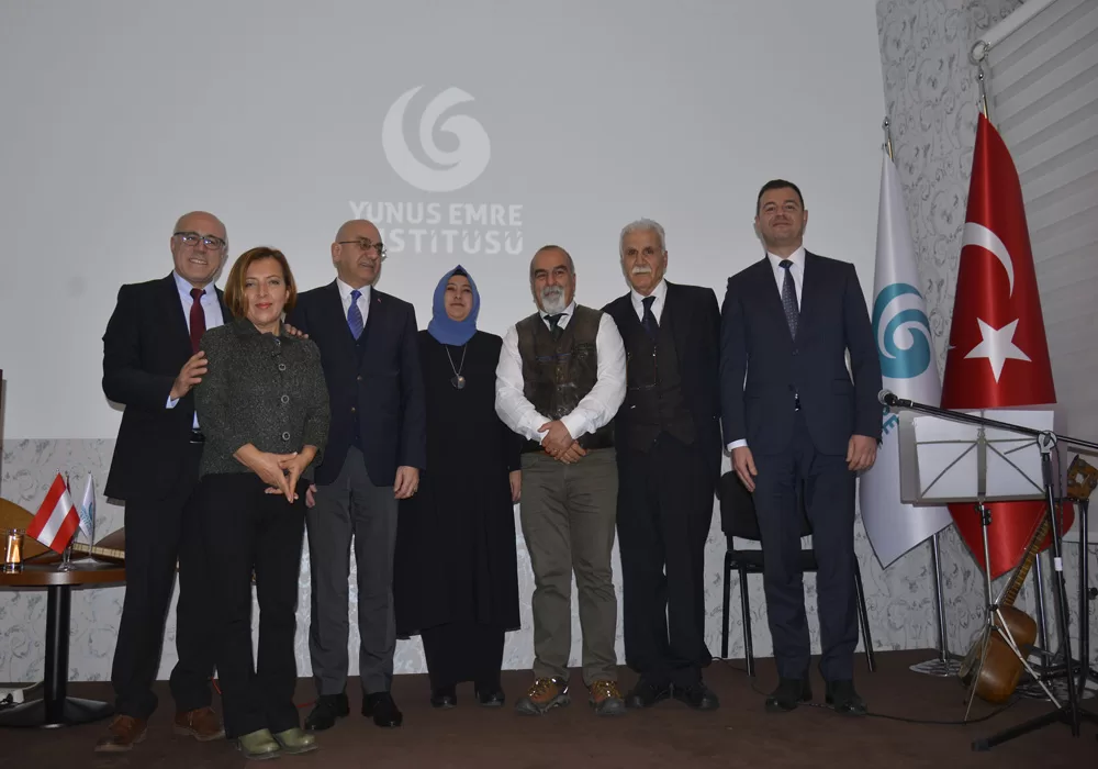 ‘Veysel Gider Adı Kalır ‘Koleksiyon sergisi Viyana’da açıldı