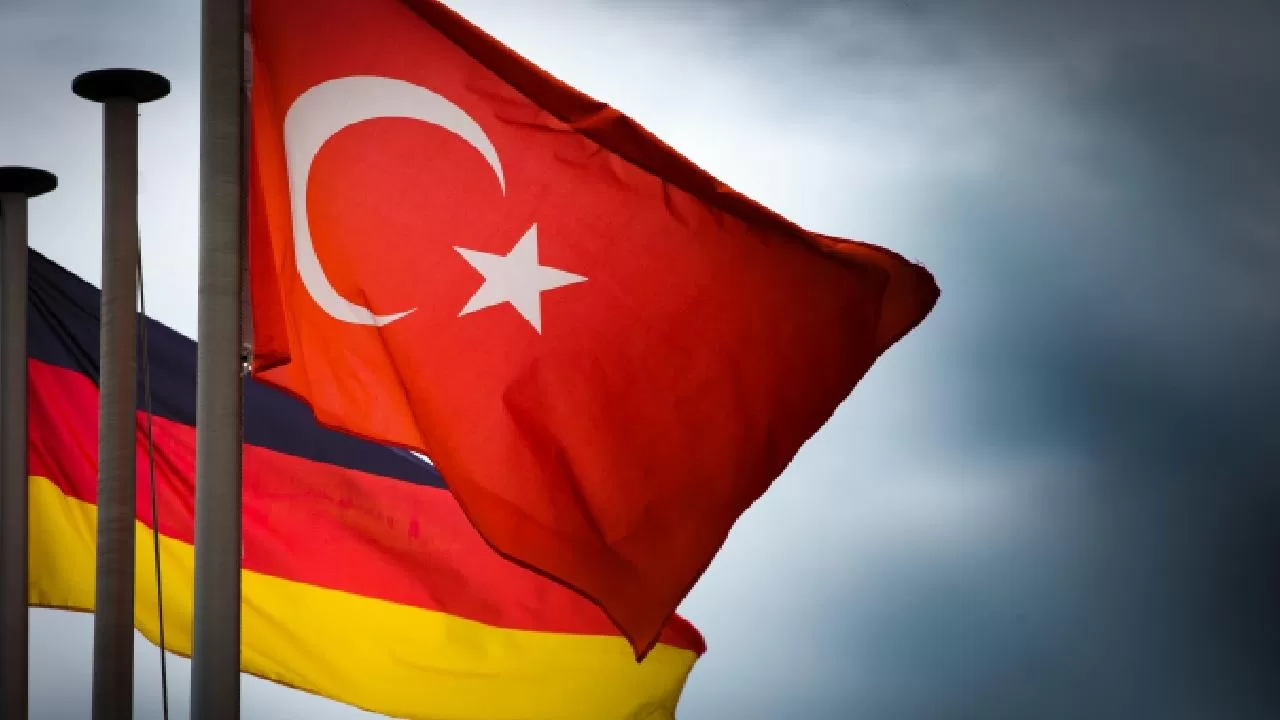 Almanya'da Türklerin öncülüğünde DAVA isimli siyasi oluşum kuruldu
