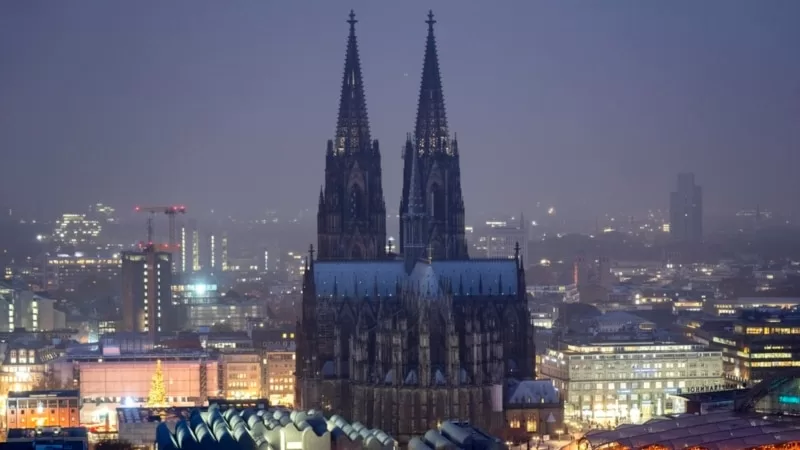 Almanya’da Köln Katedrali‘ne terör tehdidi