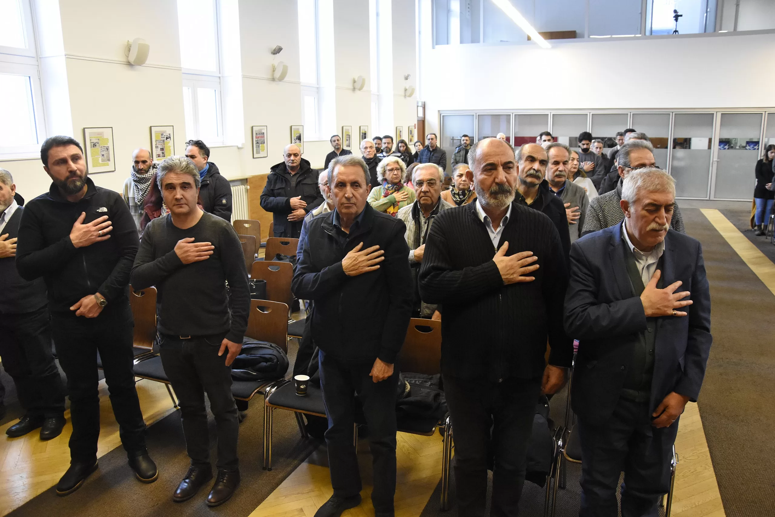 Aleviliğe karşı Asimilasyon Politikaları Panelde Tartışıldı